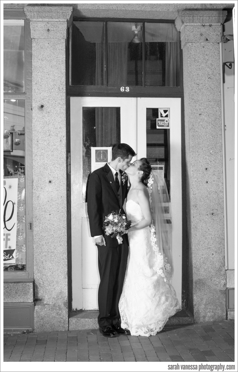 New Hampshire NH Wedding Photographer Sarah Vanessa Photography // Sheraton Portsmouth, NH