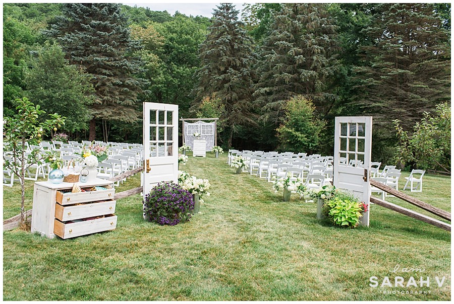 Alt=“New Hampshire Wedding Photographer Winchester, NH / I AM SARAH V Photography” 