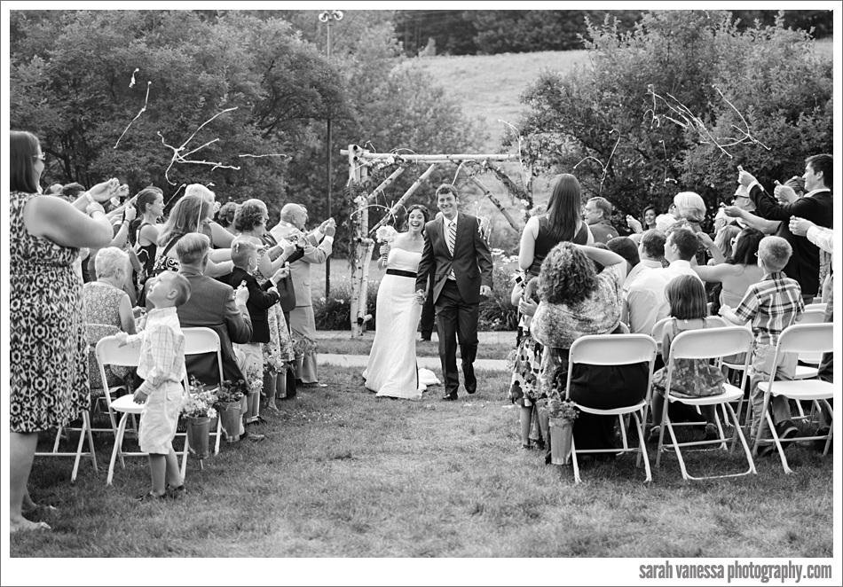 New Hampshire Wedding Photographer Sarah Vanessa Photography // Whitneys Inn Jackson NH