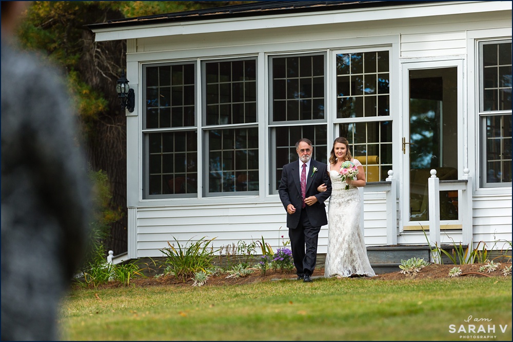 Wolf Cove Inn Maine Elopement Photographer Wedding Camp Fall Outdoor Photo Intimate / I AM SARAH V Photography