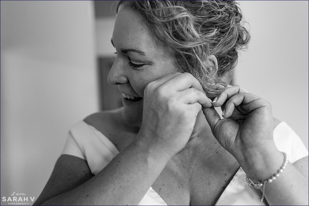 NH Elopement Photographer Wedding Elope New Hampshire Getting Ready Bride Pearl Earrings Hotel Portsmouth Photo // I AM SARAH V Photography