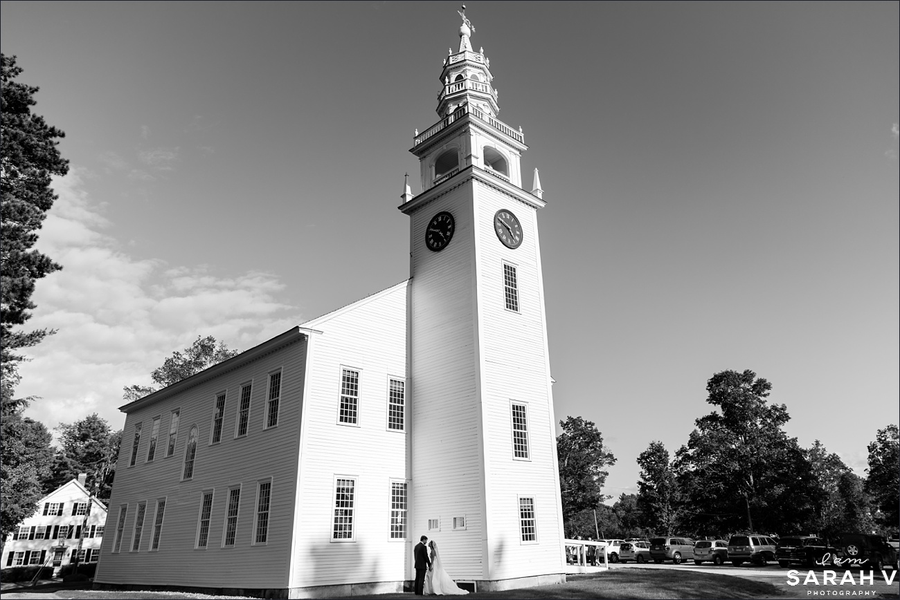 The Jafrey Meetinghouse NH ceremony venue in the summer
