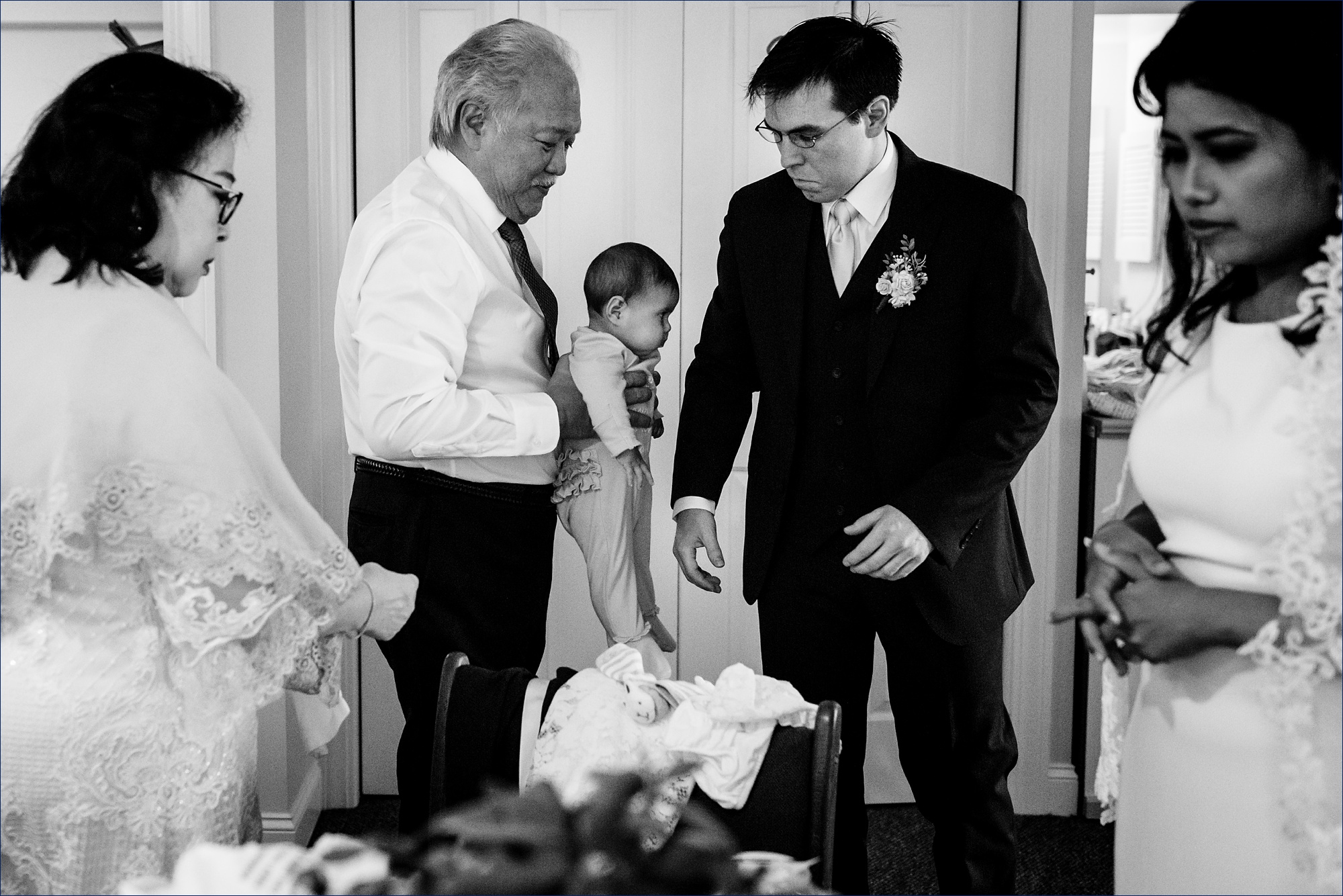 What to do with the granddaughter on the wedding day