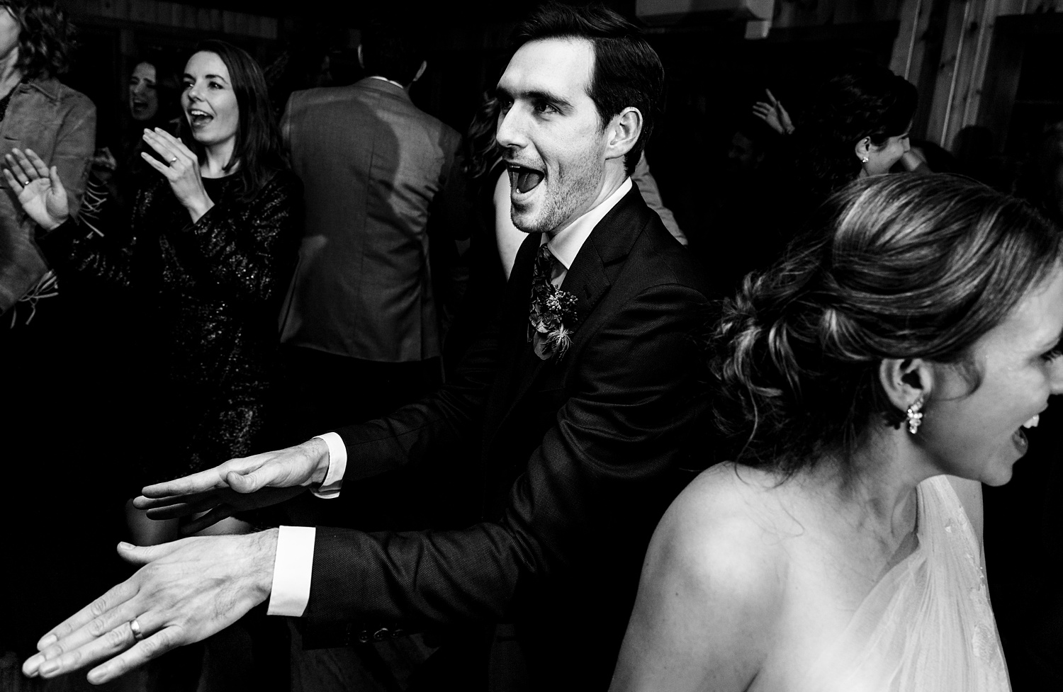 Groom dances up a storm at his Maine wedding day